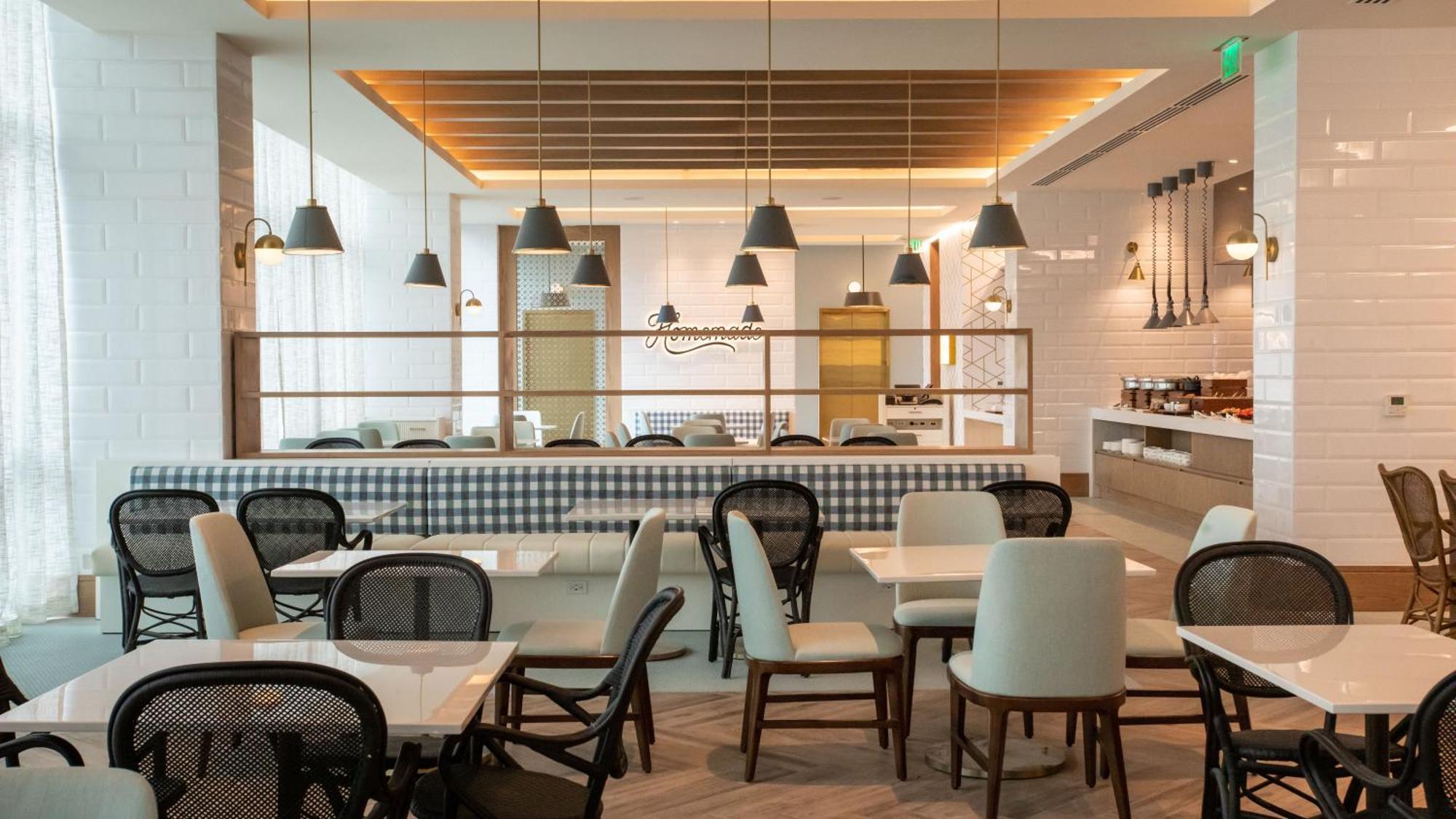 Courtyard By Marriott Santo Domingo Piantini Hotel Exterior foto