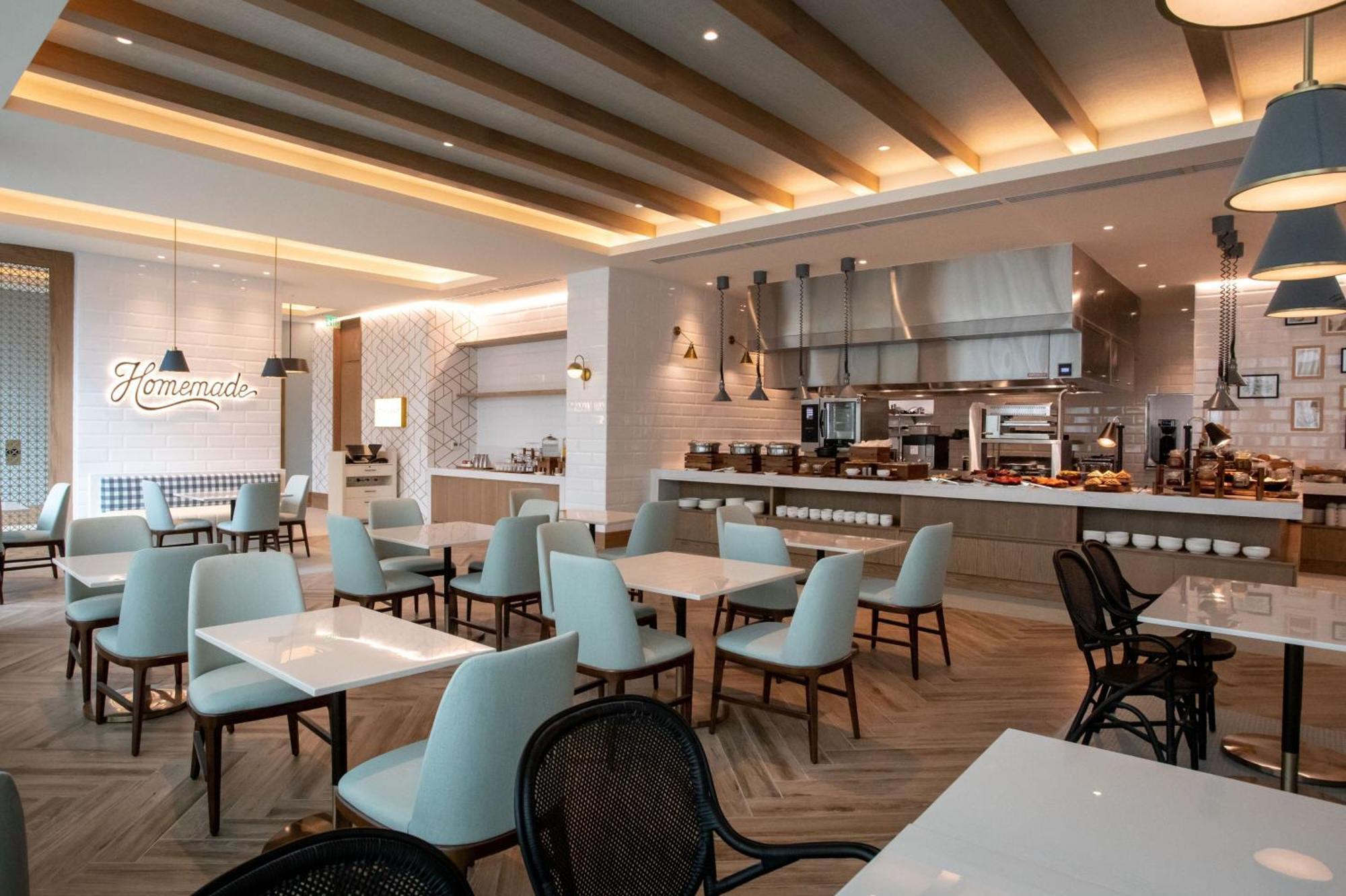 Courtyard By Marriott Santo Domingo Piantini Hotel Exterior foto
