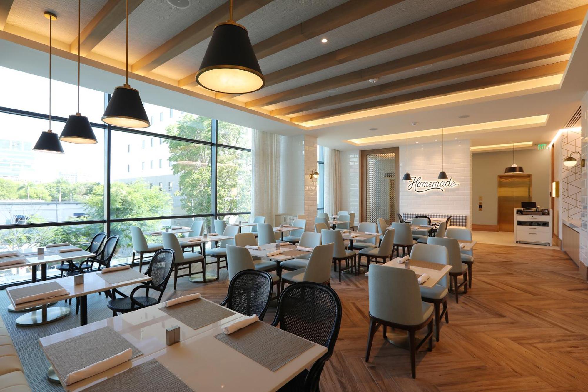 Courtyard By Marriott Santo Domingo Piantini Hotel Exterior foto